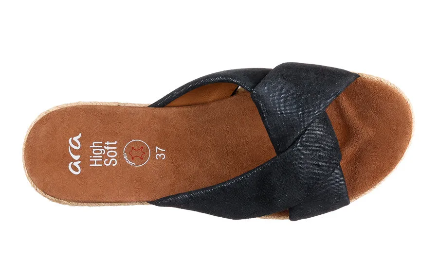Ara Interlace Navy