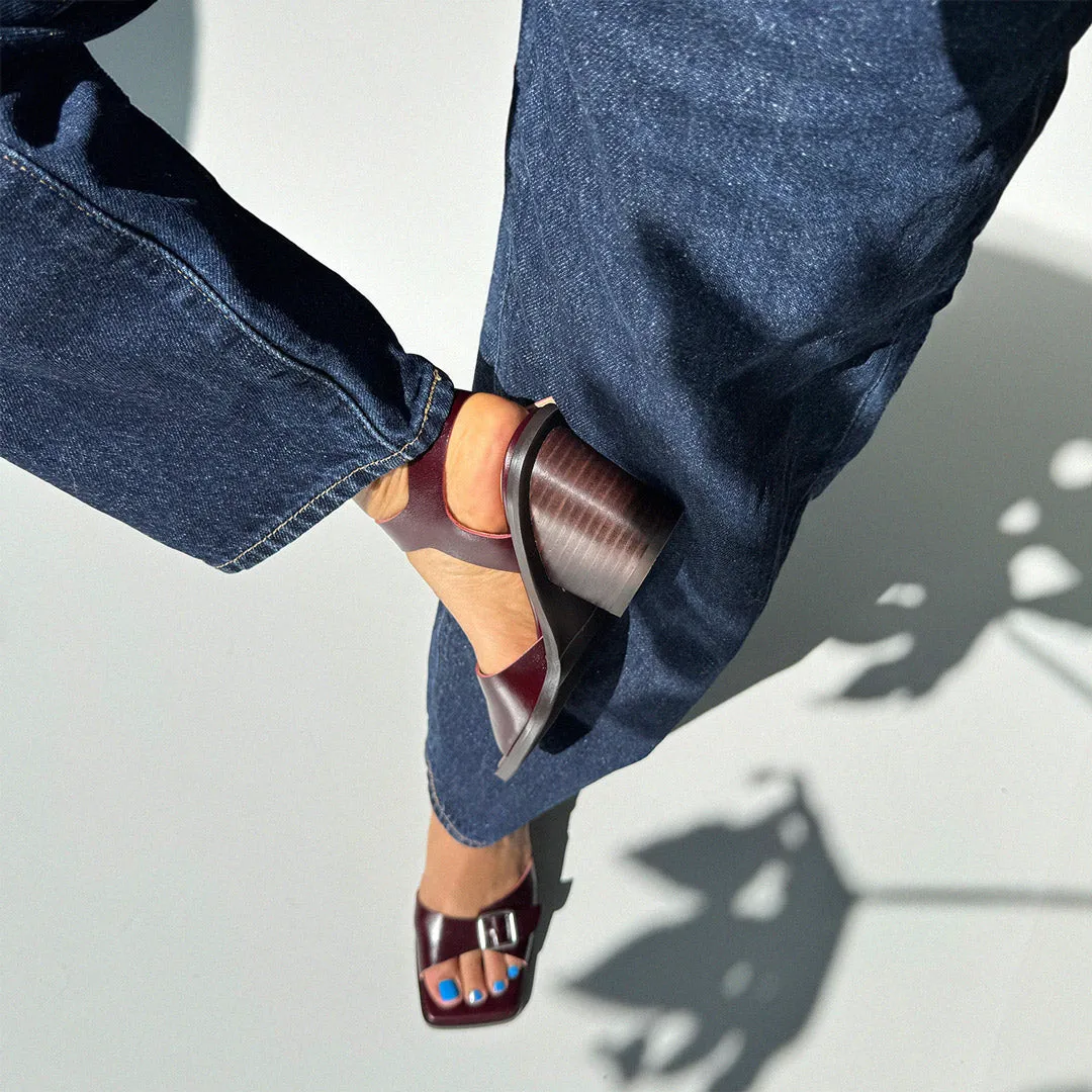 *DAST - brown two belt sandals