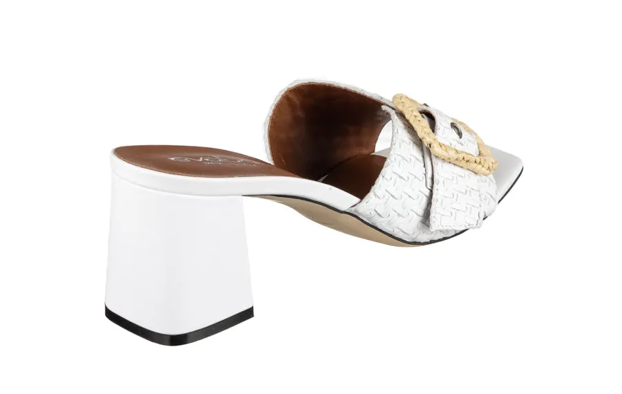 Eva Funky White