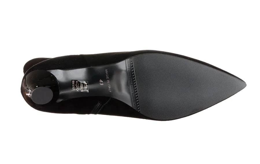 Eva Model Black