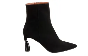 Eva Model Black