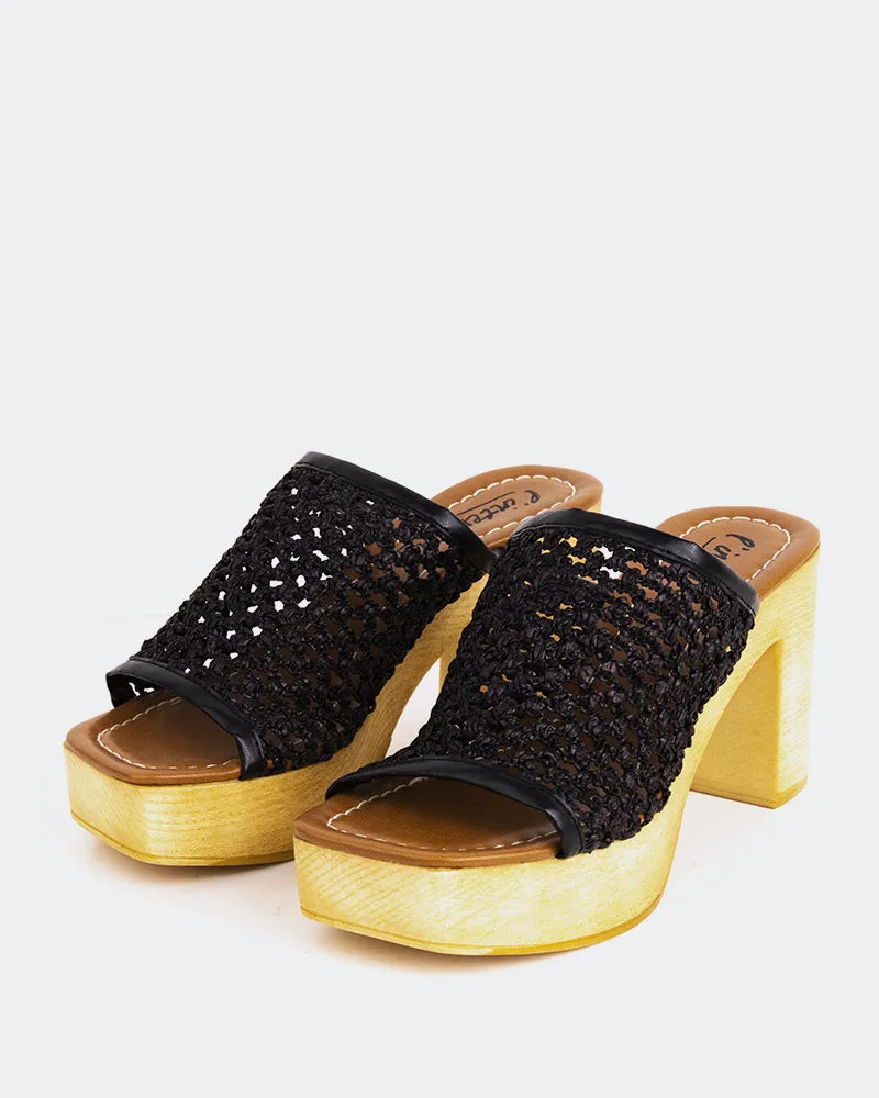 Faustine Black Rafia