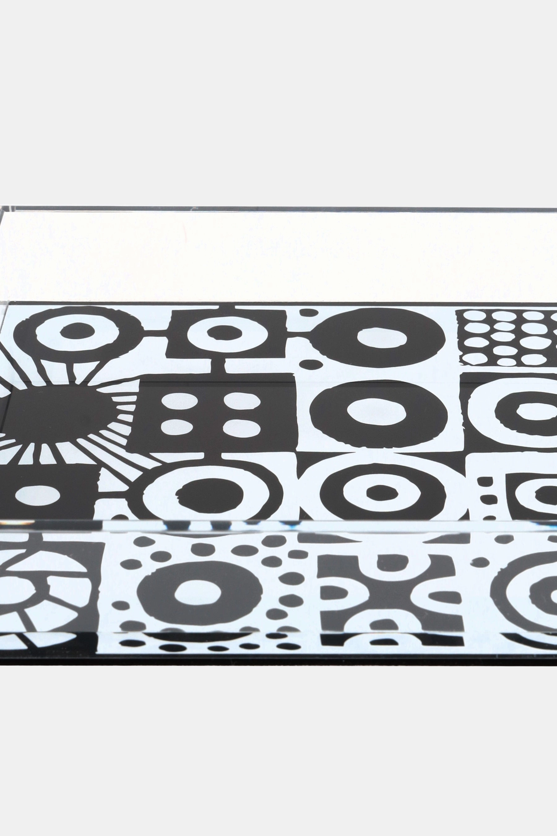 graphic print plexiglass vide poche plate