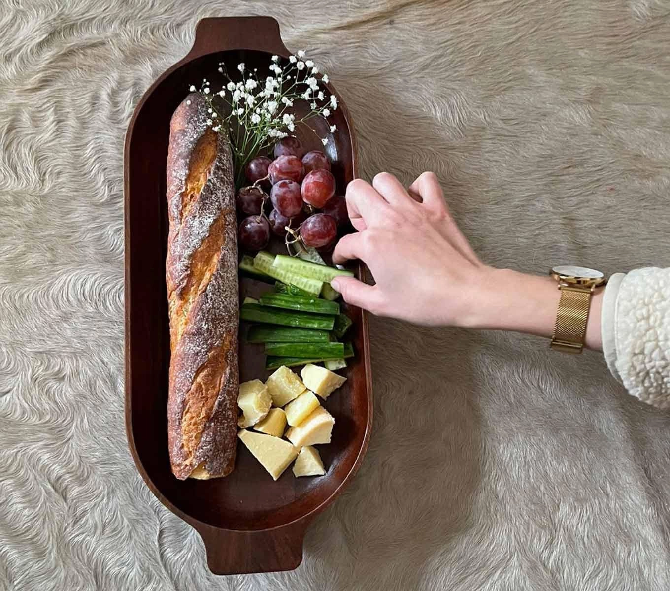 OVAL TRAY