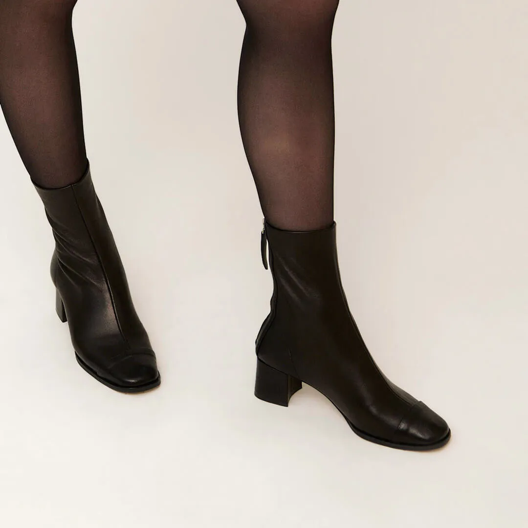 *UK size 1 - TEMOON - ivory, 5cm heels (worn in photo shoot)